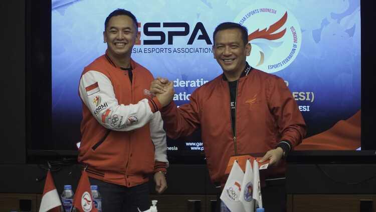 Ketua Umum IESPA, Ibnu Riza dan Ketua Harian PBESI, Bambang Sunarwibowo.