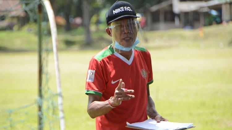 Karo United secara resmi umumkan eks pelatih PSMS Medan, Suharto AD, kembali nahkodai klub asal Sumatra Utara ini untuk mengarungi ketatnya Liga 2 2022.