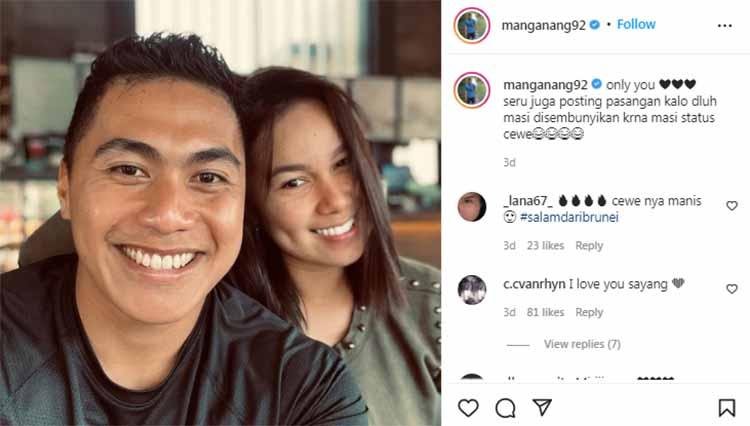 Lebih lincah dari sang pacar saat main TikTok, mantan atlet voli nasional, Aprilio Manganang blak-blakan mengakui bahwa ia masih berjiwa feminin. Foto: Instagram@manganang92