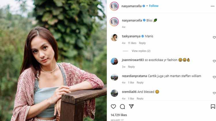 Artis cantik Tanah Air, Nasya Marella, menunjukkan tubuh lenturnya saat pose kayang dalam olahraga yoga, hingga netizen melempar pujian sadis.