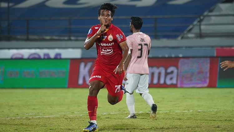 Selebrasi Irfan Jauhari usai mencetak gol kemenangan untuk Persija Jakarta di Liga 1. FOTO: Khairul Imam/Persija