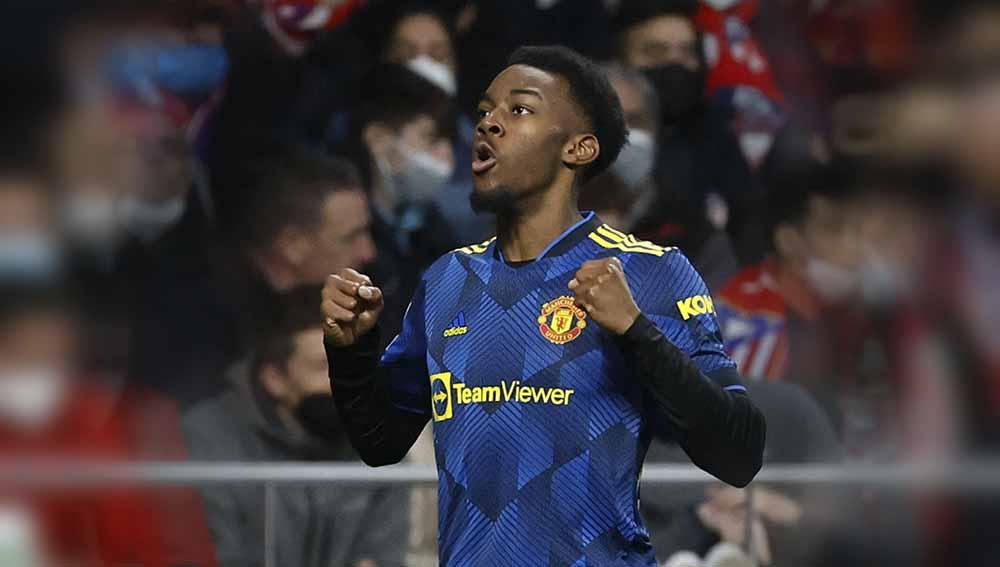 Selebrasi pemain Manchester United, Anthony Elanga usai mencetak gol di Liga Champions. Foto: REUTERS/Juan Medina
