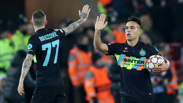 Marcelo Brozovic dan Lautaro Martinez di laga Liga Champions Liverpool vs Inter Milan (REUTERS/Phil Noble)