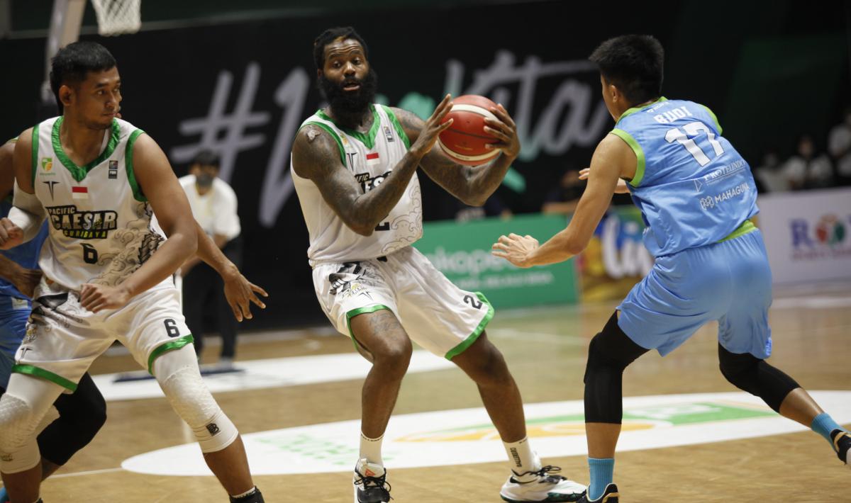 Link live streaming IBL 2022 yang akan berlangsung hari ini, Minggu (13/03/22). Di antaranya Pacific Caesar dan Satria Muda berebut puncak.