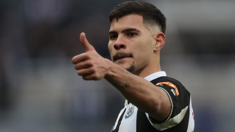 Real Madrid terus mencari penerus para pemain seniornya. Salah satu yang menjadi target adalah Bruno Guimaraes dari Newcastle United.