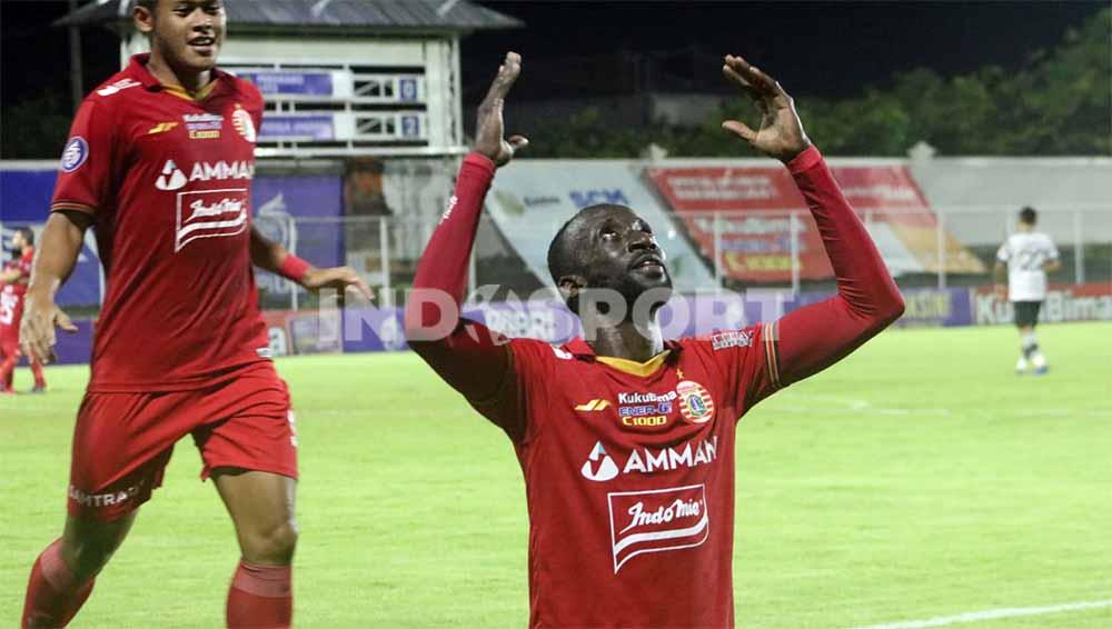 Selebrasi gelandang Persija Jakarta, Makan Konate. Foto: Nofik Lukman Hakim/Indosport.com