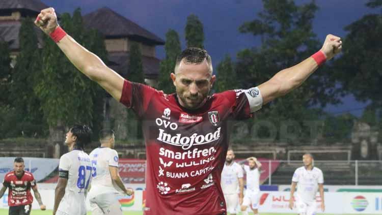 Berikut daftar top skor sementara Liga 1 Indonesia 2021-2022, di mana bintang Bali United, Ilija Spasojevic masih duduk di puncak dengan 21 gol.  FOTO: Nofik Lukman Hakim/INDOSPORT - INDOSPORT