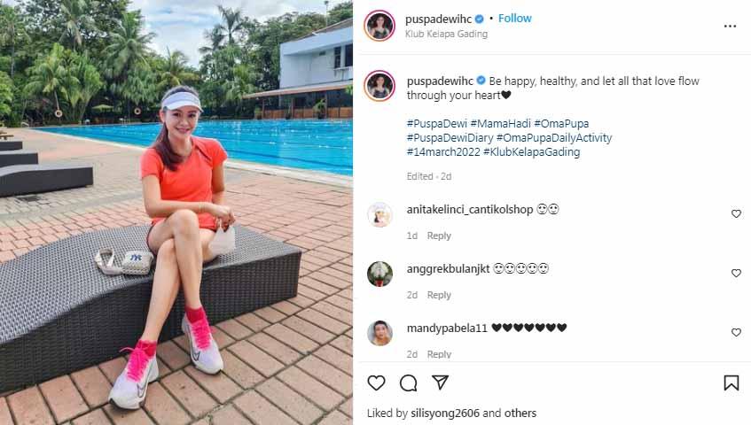 Pose Seksi di Yacht Mewah Body Goals Nenek Cantik Puspa Dewi  