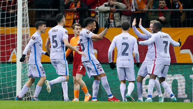 Hasil Liga Europa antara Galatasaray vs Barcelona pada Jumat (18/03/22), gol penentu dari Aubameyang berhasil bawa Blaugrana lolos ke perempat final. - INDOSPORT