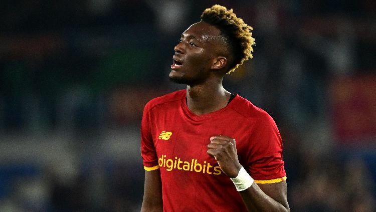 Tammy Abraham bungkam fans Bodo/Glimt usai Jose Mourinho diusili dengan gol pemecah rekor 92 tahun yang loloskan AS Roma ke semi-final Liga Konferensi Eropa.