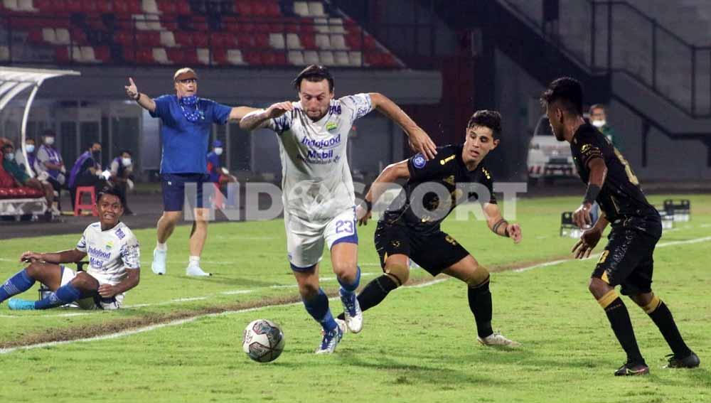 Berikut klasemen Piala Presiden 2022, Sabtu (18/6/22). Menangi laga big match, Persib Bandung pimpin takhta, sementara Persebaya jadi juru kunci Grup Neraka.