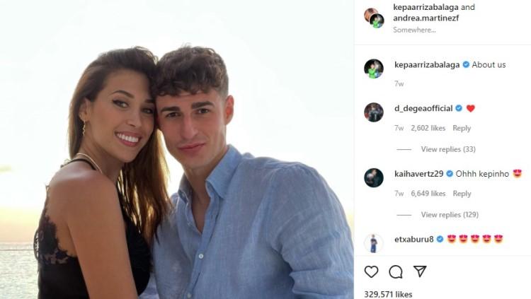 Kepa Arrizabalaga dan Andrea Martinez. Foto: instagram/kepaarrizabalaga
