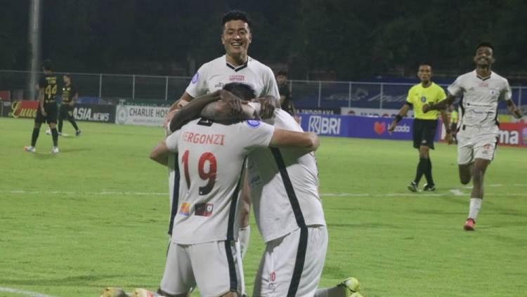 Hasil pertandingan Liga 1 2021/2022 antara PSIS Semarang vs Persipura Jayapura, Kamis (24/03/22). Foto: Nofik Lukman Hakim/INDOSPORT.