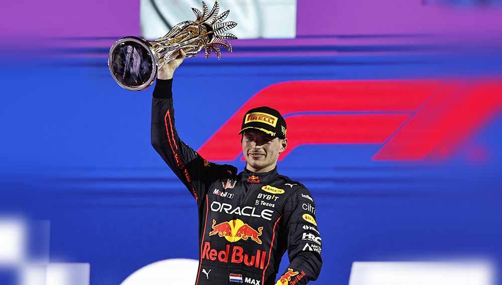 Berikut hasil balapan Formula 1 (F1) GP Spanyol 2022, di mana dua pembalap Red Bull yakni Max Verstappen dan Sergio Perez berhasil finis 1-2, Minggu (22/05/22). Foto: Reuters/Hamad I Mohammed