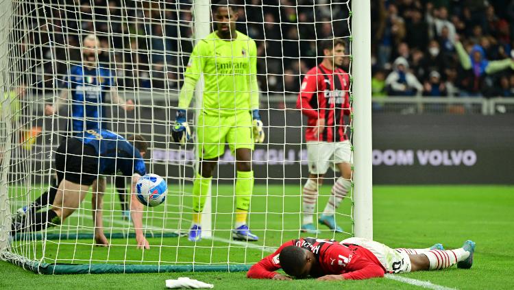 Berikut tiga pemain AC Milan yang tampil buruk dan jadi biang keladi kekalahan telak atas Inter Milan dalam leg kedua babak semifinal Coppa Italia.