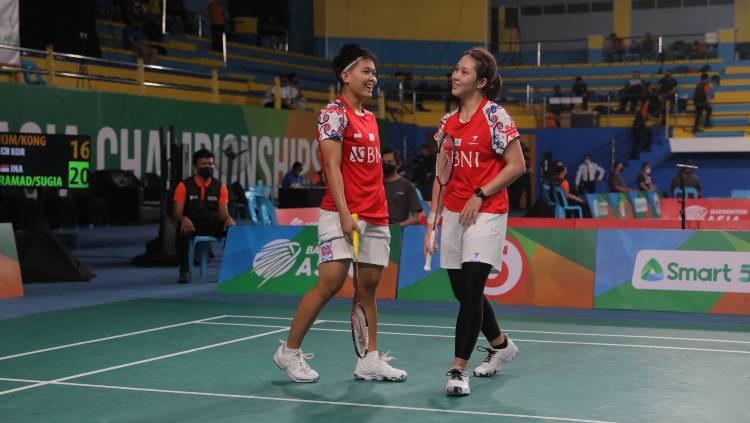 Aksi ganda putri Indonesia, Siti Fadia Silva Ramadhanti/Ribka Sugiarto di Badminton Asia Championship - INDOSPORT