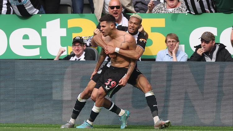 Jadi juru kunci Liga Inggris di akhir tahun, Newcastle United kini melesat ke posisi 9. Hal ini tak lepas dari peran duo Brasil, Joelinton dan Bruno Guimaraes. (Action Images via Reuters/Lee Smith)