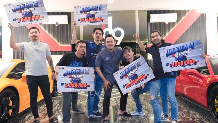 Manajemen Arema FC baru saja mengumumkan para pemenang sayembara rebranding bus klub yang bernama Jen99ala, Sabtu (30/4/22).