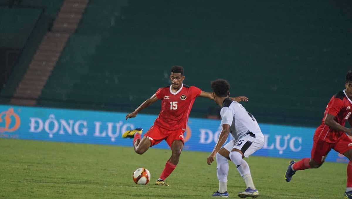 Laga antara Indonesia vs Timor Leste di ajang SEA Games 2021. Foto: PSSI - INDOSPORT