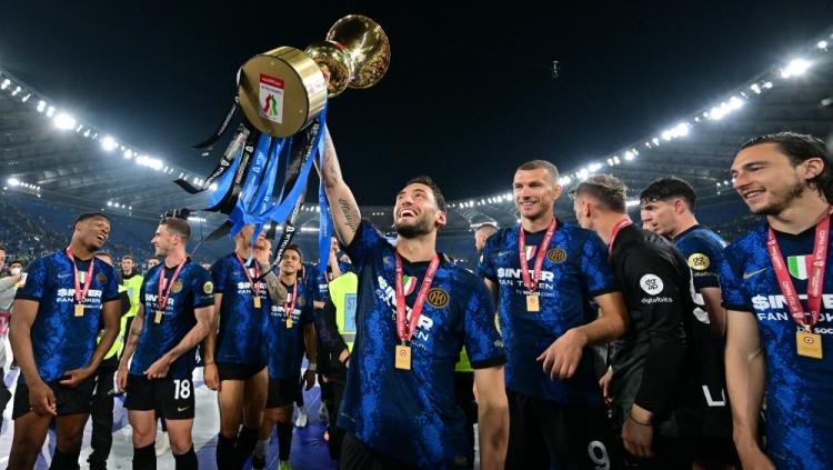 Sultan Bahrain, Investcorp dilaporkan ingin mencaplok klub Liga Italia, Inter Milan dari tangan Suning Group.