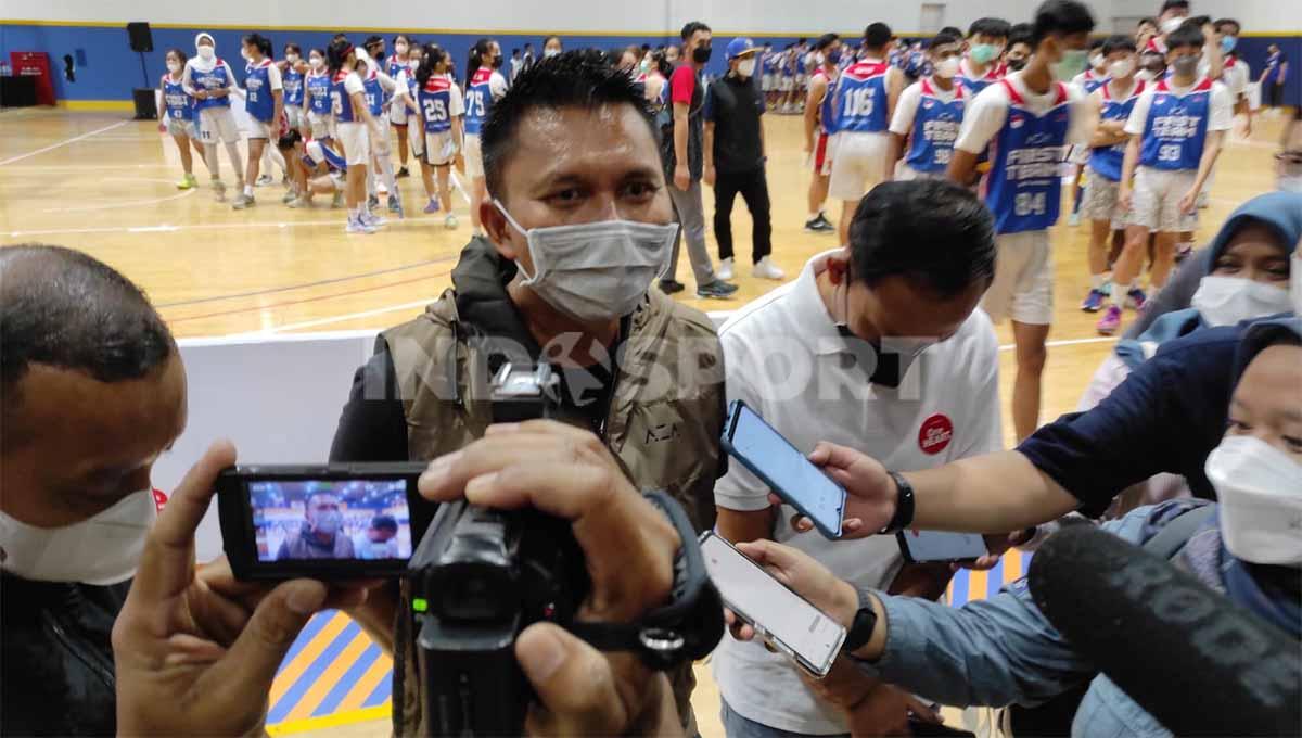 Setelah dua tahun vakum karena kasus covid-19 yang masih tinggi, akhirnya DBL Camp 2022 kembali digelar dengan para peserta terbaik bakal dikirim ke Amerika Serikat. Foto: Fitra Herdian/Indosport.com