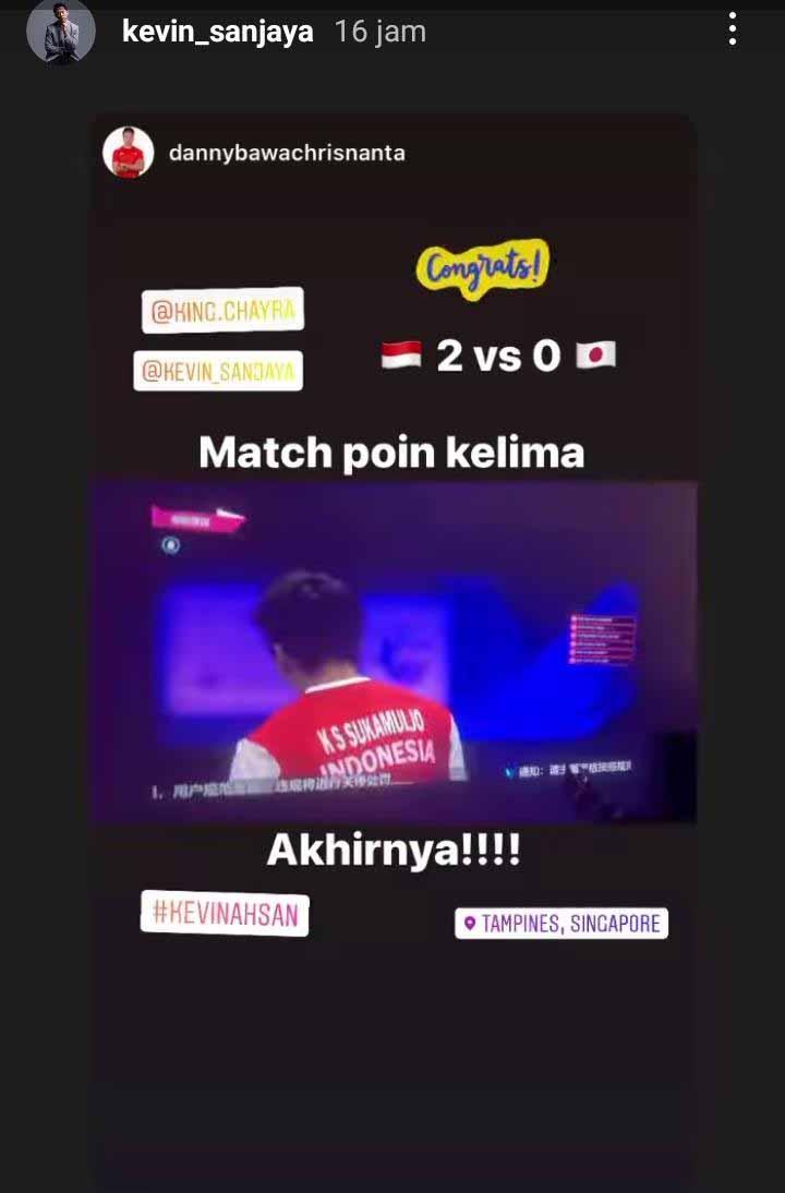 Dukungan Pemain Singapura, Danny Bawa Chrisnanga, untuk Indonesia di semifinal Piala Thomas 2022. Foto: Instastory@kevin_sanjaya Copyright: Instastory@kevin_sanjaya
