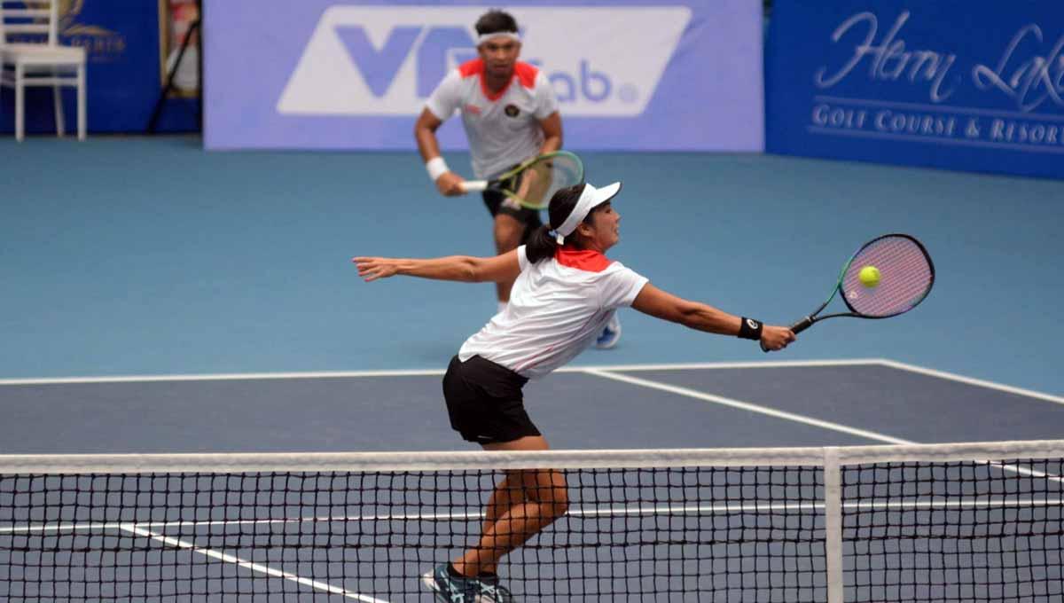 Ganda campuran Christopher Rungkat/Aldila Sutjiadi. Foto: Tennis Indonesia/Dwi Ari Setyadi.