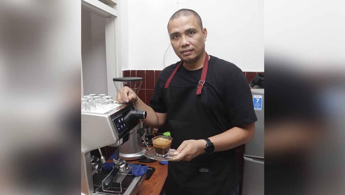 Eks pelatih kiper Timnas U-19 dan PSMS Medan, Sahari Gultom. Foto: Dok. SahariGultom