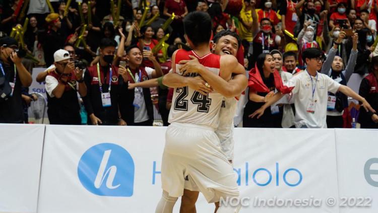 Timnas Basket Indonesia akan beralih fokus ke FIBA Asia Cup 2022 setelah sukses menyabet medali emas di ajang SEA Games Vietnam 2021. - INDOSPORT