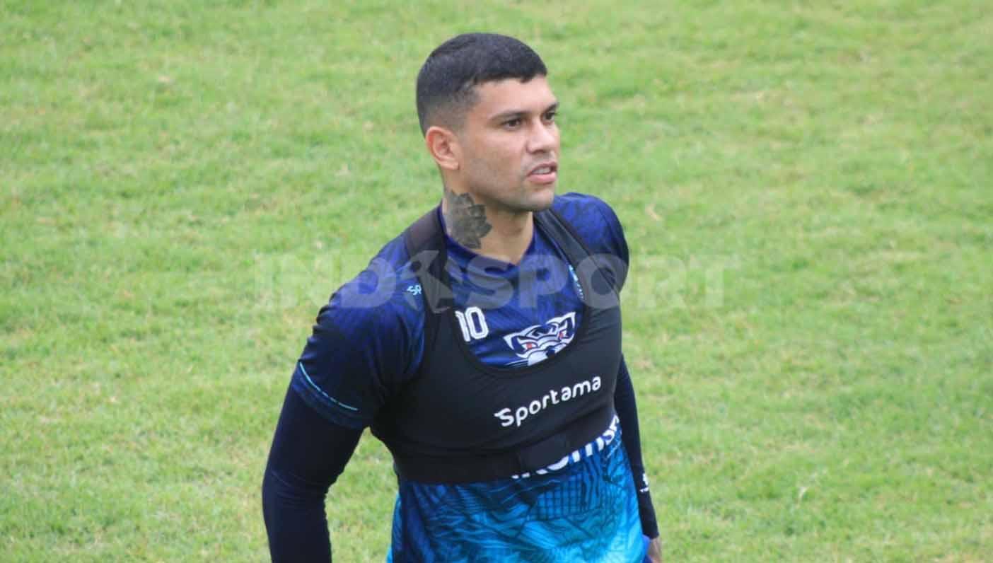 Persebaya Surabaya pantang menganggap remeh Persikabo 1973 meski saat ini mereka ditinggal oleh bintang mereka Ciro Alves. Arif Rahman/Indosport.com