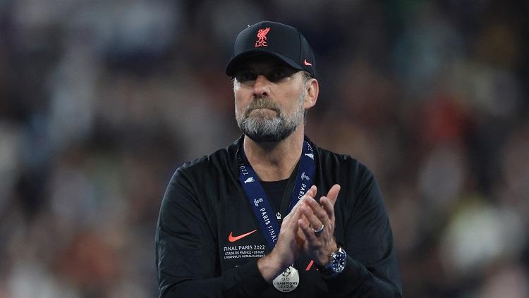 Pelatih Liverpool, Jurgen Klopp, seperti memberikan sindiran bagi kiper Real Madrid saat timnya kalah tipis 1-0 di partai final Liga Champions. (REUTERS/Lee Smith) - INDOSPORT