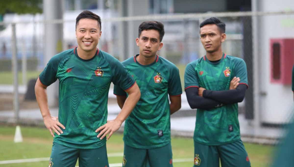 Arthur Irawan, Fitra Ridwan dan Dany Saputra, pemain Persik Kediri. Foto: MO Persik Kediri