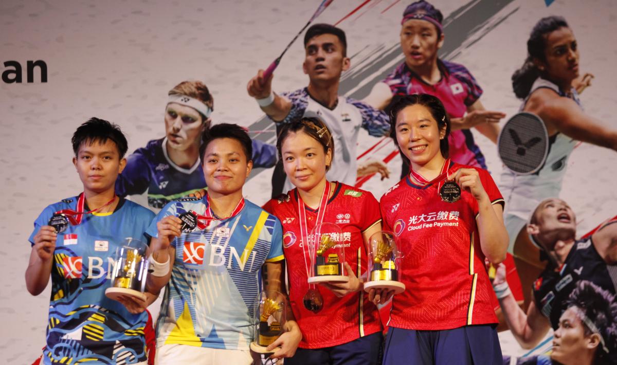 Media China peringatkan wakil negaranya untuk mewaspadai kehadiran Apriyani Rahayu/Siti Fadia Silva Ramadhanti yang lolos dramatis ke BWF World Tour Finals 2022. - INDOSPORT