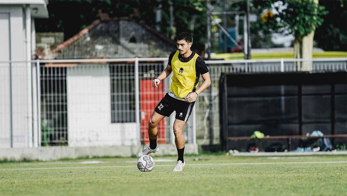 Dewa United kembali mengumumkan rekrutan anyar untuk arungi Liga 1 2022/23, salah satunya Randy May. Foto: Dewa United - INDOSPORT