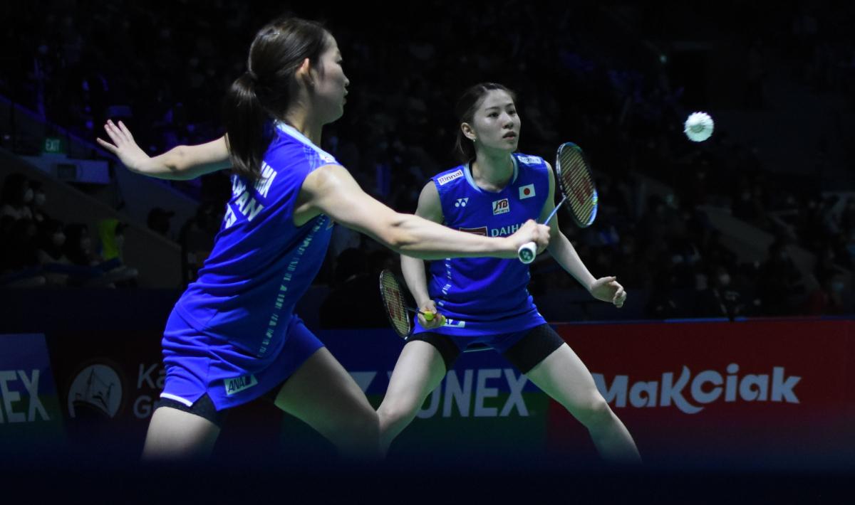 Pelatih ganda putri Jepang, Kei Nakashima, menjadi sorotan usai ditegur wasit French Open 2022 saat mengawal anak didiknya, Nami Matsuyama/Chiharu Shida.