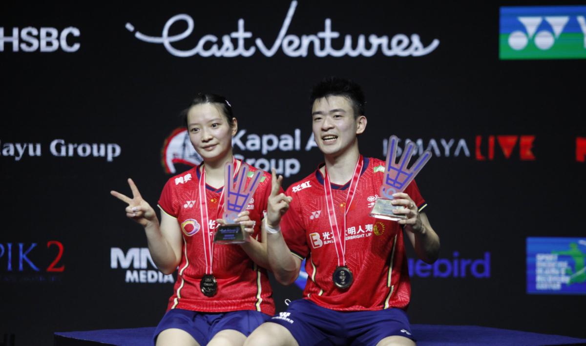 Tangisan jadi titik balik kebangkitan ganda campuran monster China, Zheng Siwei/Huang Yaqiong, jelang Asian Games 2023. - INDOSPORT