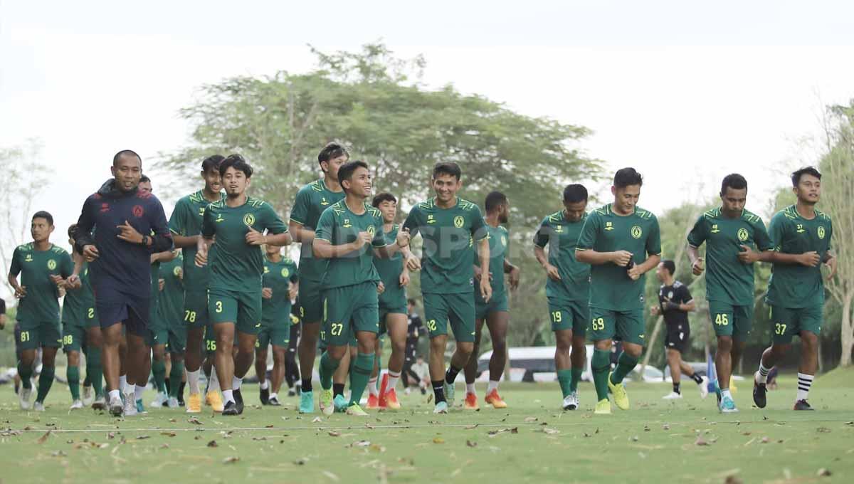 Latihan tim PSS Sleman jelang dua laga sisa fase grup A Piala Presiden 2022. Foto: Prabowo/INDOSPORT