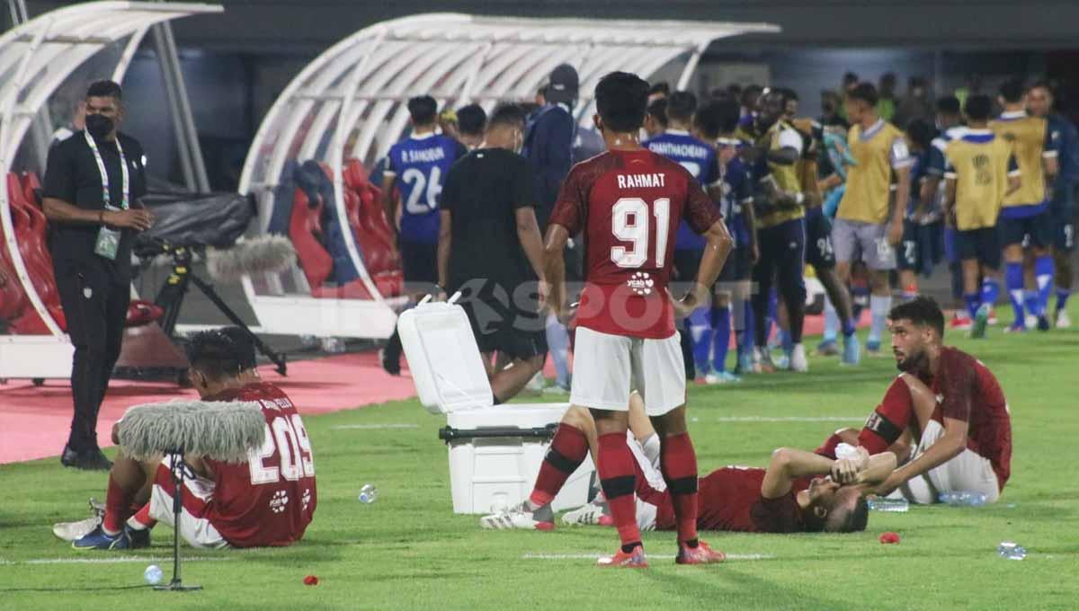Ekspresi para pemain Bali United usai dikalahkan Visakha FC 2-5 dalam lanjutan Piala AFC 2022. Foto: Nofik Lukman Hakim/INDOSPORT