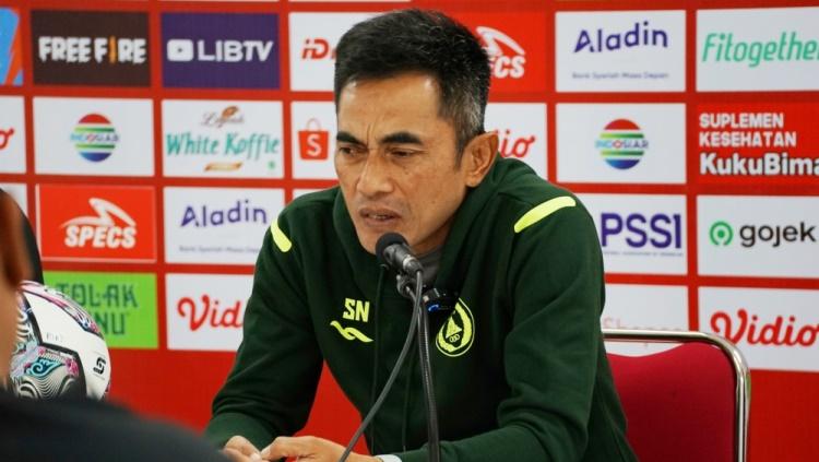 Pelatih PSS Sleman, Seto Nurdiyantoro, buka suara soal calon lawan timnya di 8 besar Piala Presiden, Persib Bandung. Foto: Prabowo/INDOSPORT.