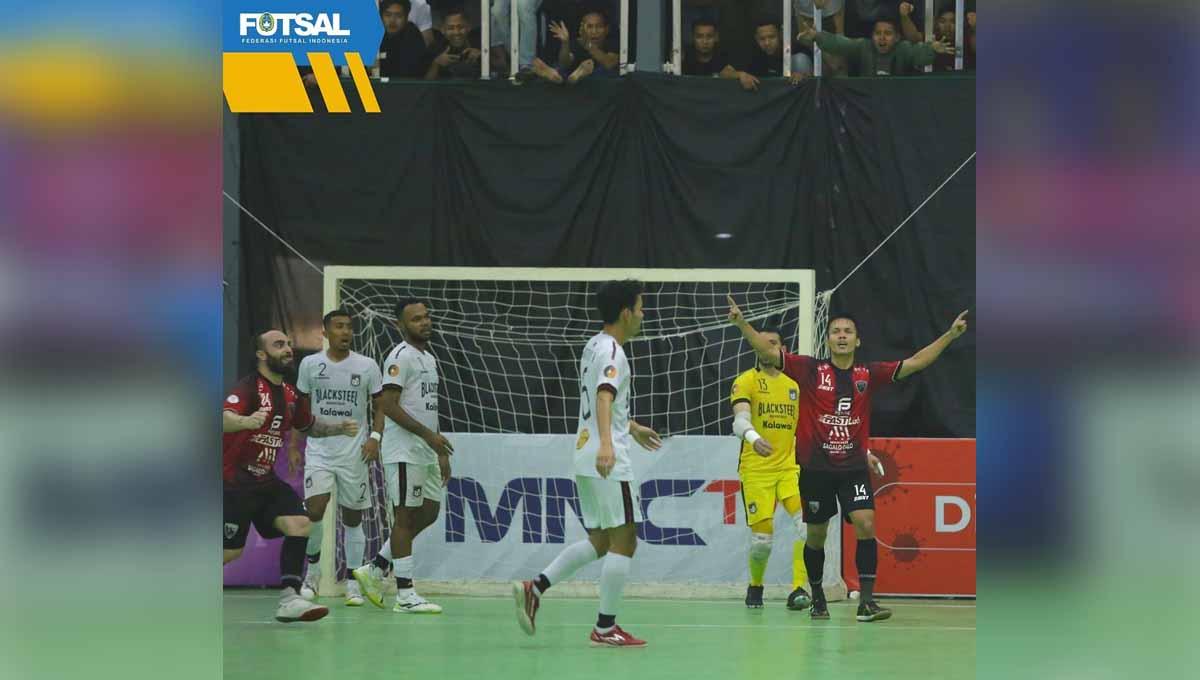 Pertandingan antara Pendekar United vs Black Steel di Liga Futsal Profesional 2021. Foto: Instagram@federasifutsal_id