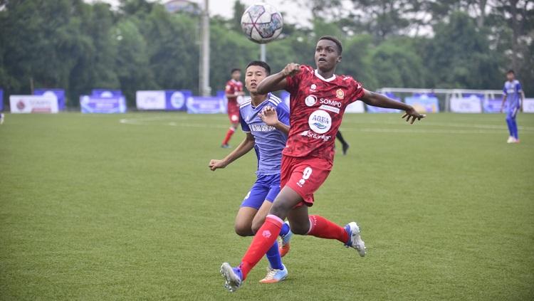 ASIOP FC sukses merajai turnamen internasional bertajuk Transtama-GIC 2. - INDOSPORT