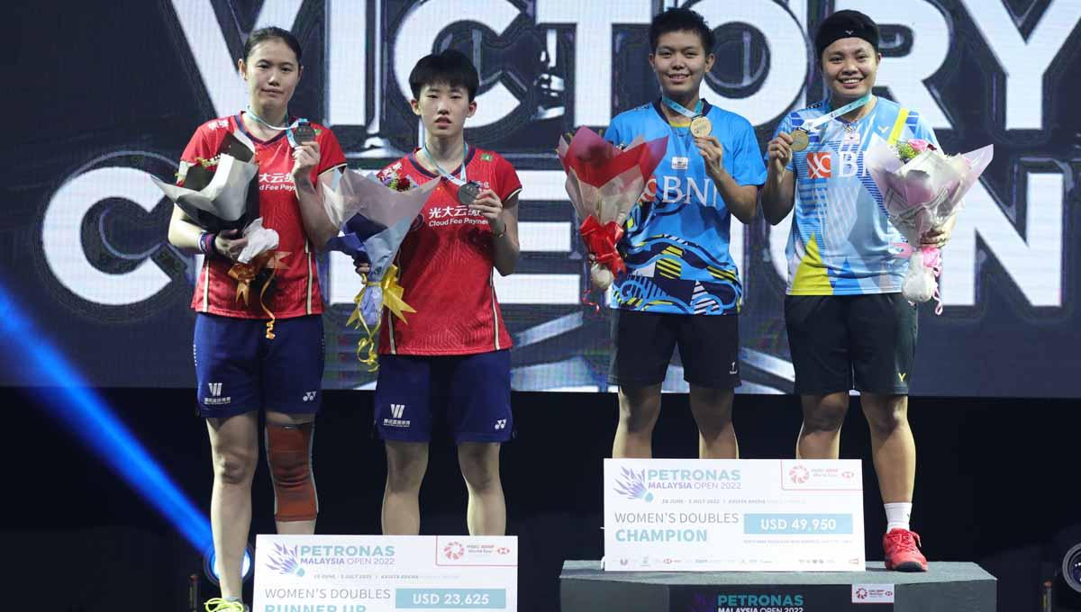 Zheng Yu, namanya melekat sebagai pasangan Zhang Shu Xian di ganda putri China, yang kini identik dengan musuh besar Apriyani Rahayu/Siti Fadia Silva Ramadhanti.