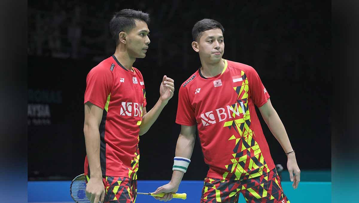 Ganda putra Indonesia, Fajar Alfian/Muhammad Rian Ardianto berhasil memperpanjang rekor usai menang di babak pertama Malaysia Masters 2022. - INDOSPORT