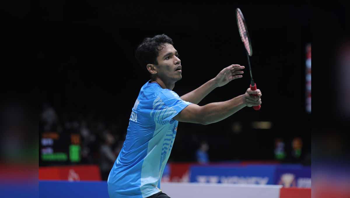 Netizen berbondong-bondong memberi ucapan selamat usai Chico Aura Dwi Wardoyo menyabet gelar juara Malaysia Masters 2022 dengan mengalahkan jagoan Hong Kong, Ng Ka Long Angus pada Minggu (10/07/22).