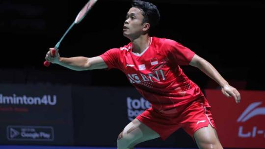 Tunggal putra Indonesia, Anthony Sinisuka Ginting juara Singapore Open 2022, Minggu (17/07/22). Foto: PBSI