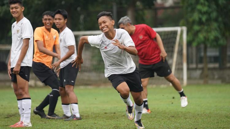 TC Timnas Indonesia U-16 di Lapangan UNY Yogyakarta jelang Piala AFF U-16 2022. - INDOSPORT