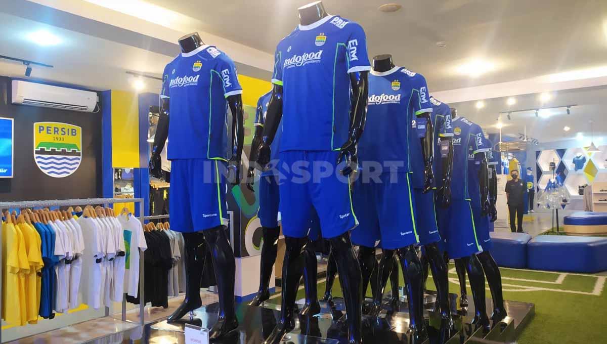 Jersey Persib untuk Liga 1 2021-2022 Laris Manis, Nama Marc Klok