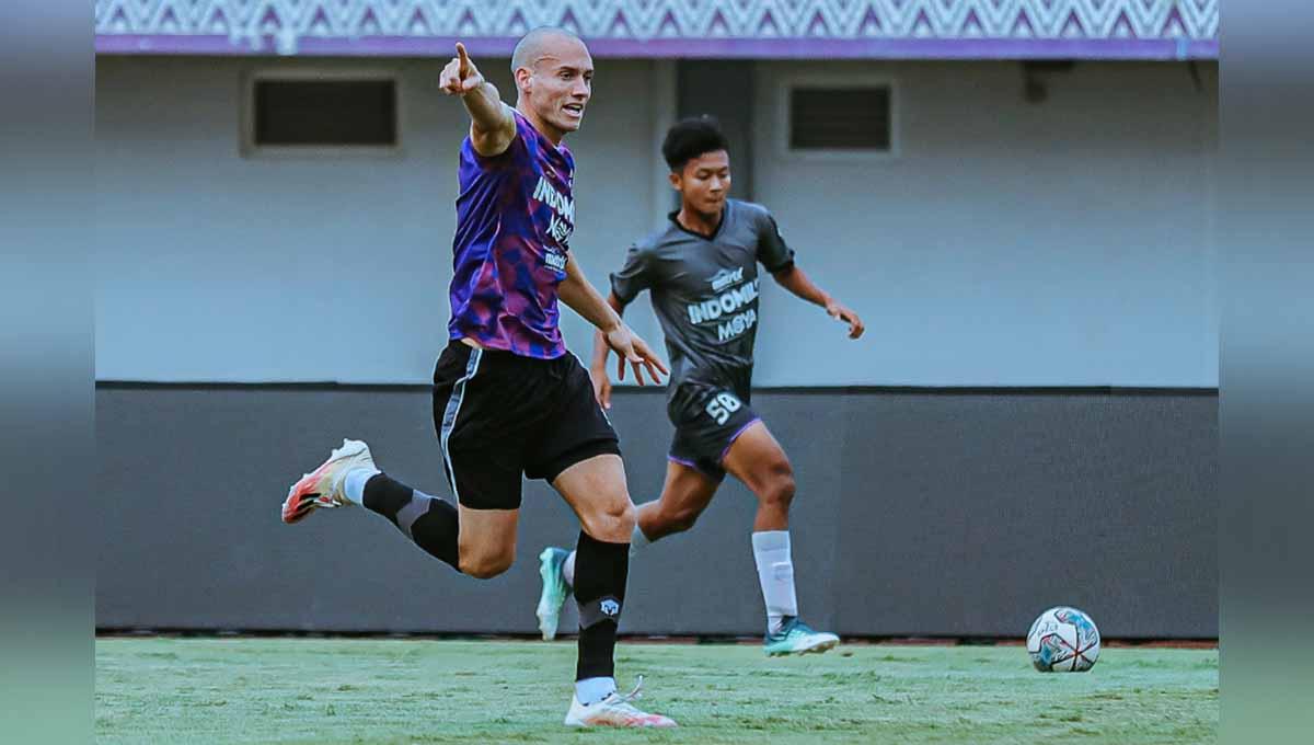 Agustin Cattaneo, bek asing Persita Tangerang. Foto: Persita Tangerang