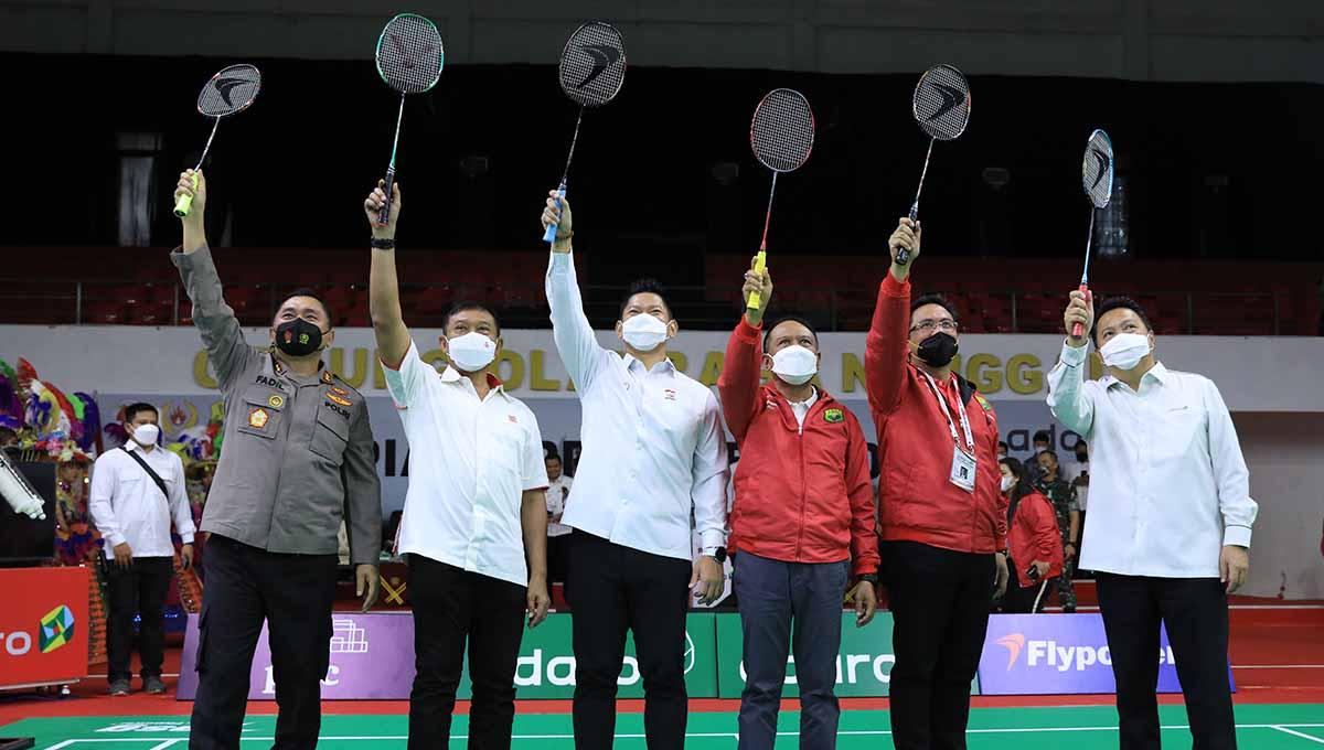 Menpora Zainudin Amali dan Ketua Umum PP PBSI, Agung Firman Sampurna membuka Piala Presiden Bulutangkis 2022. Foto: PBSI