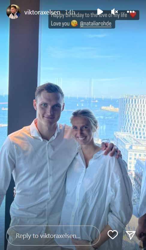 Viktor Axelsen rayakan ulang tahun pasangannya, Natalia Rohde. Foto: Instastory@viktoraxelsen Copyright: Instastory@viktoraxelsen